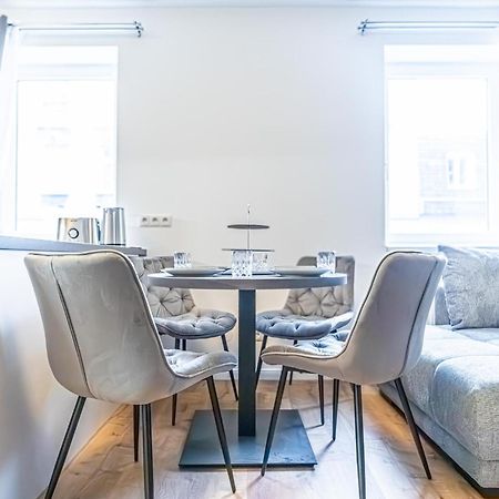 Charming 1Br And 1Lr Apt Modern Design Donaustadt Відень Екстер'єр фото