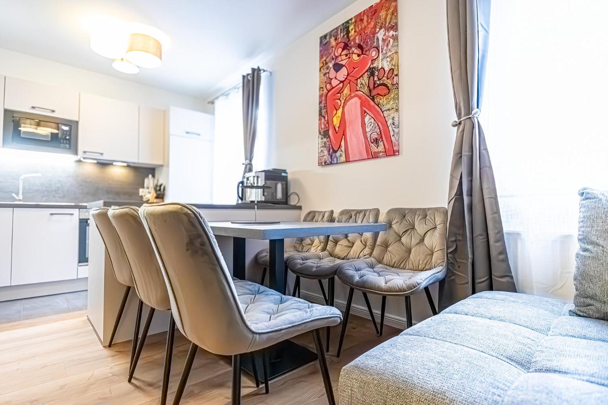 Charming 1Br And 1Lr Apt Modern Design Donaustadt Відень Екстер'єр фото