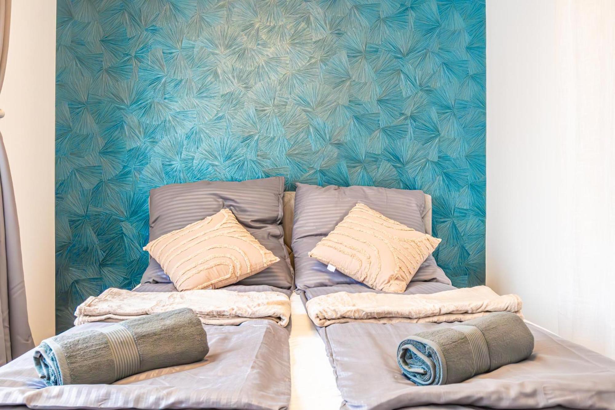 Charming 1Br And 1Lr Apt Modern Design Donaustadt Відень Екстер'єр фото