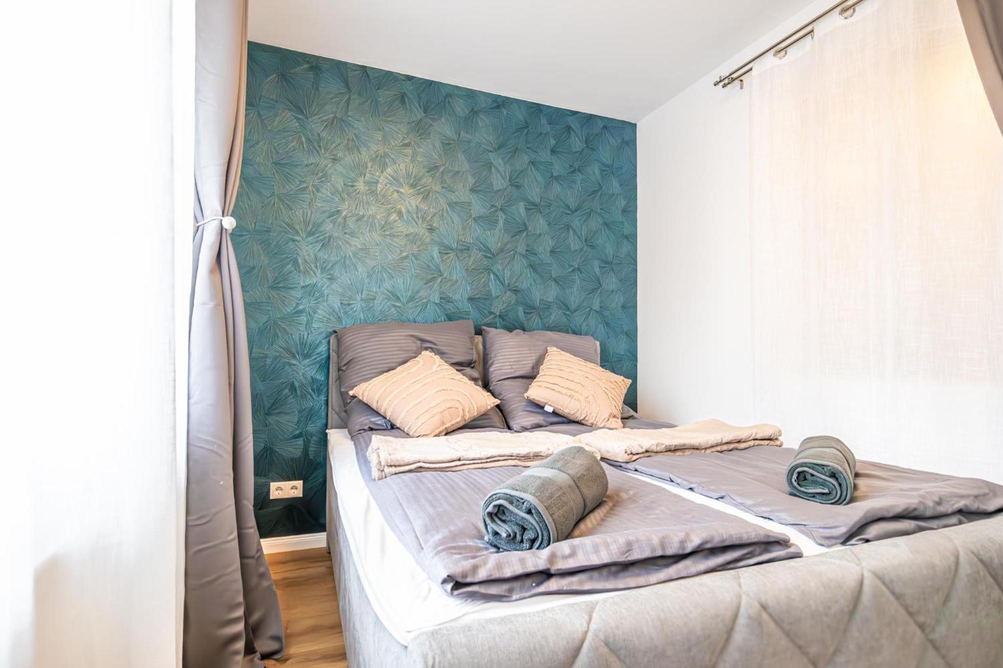 Charming 1Br And 1Lr Apt Modern Design Donaustadt Відень Екстер'єр фото