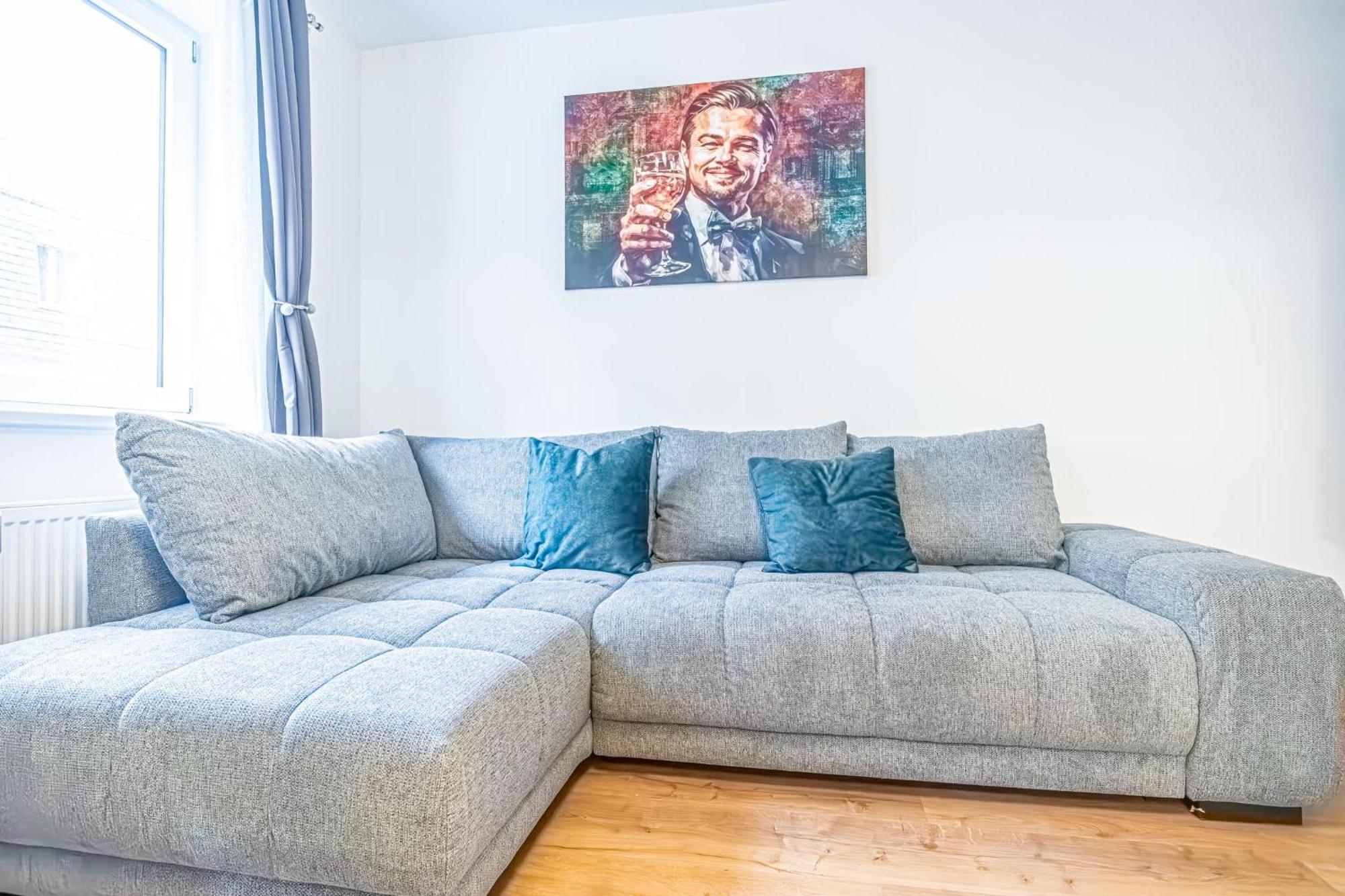 Charming 1Br And 1Lr Apt Modern Design Donaustadt Відень Екстер'єр фото