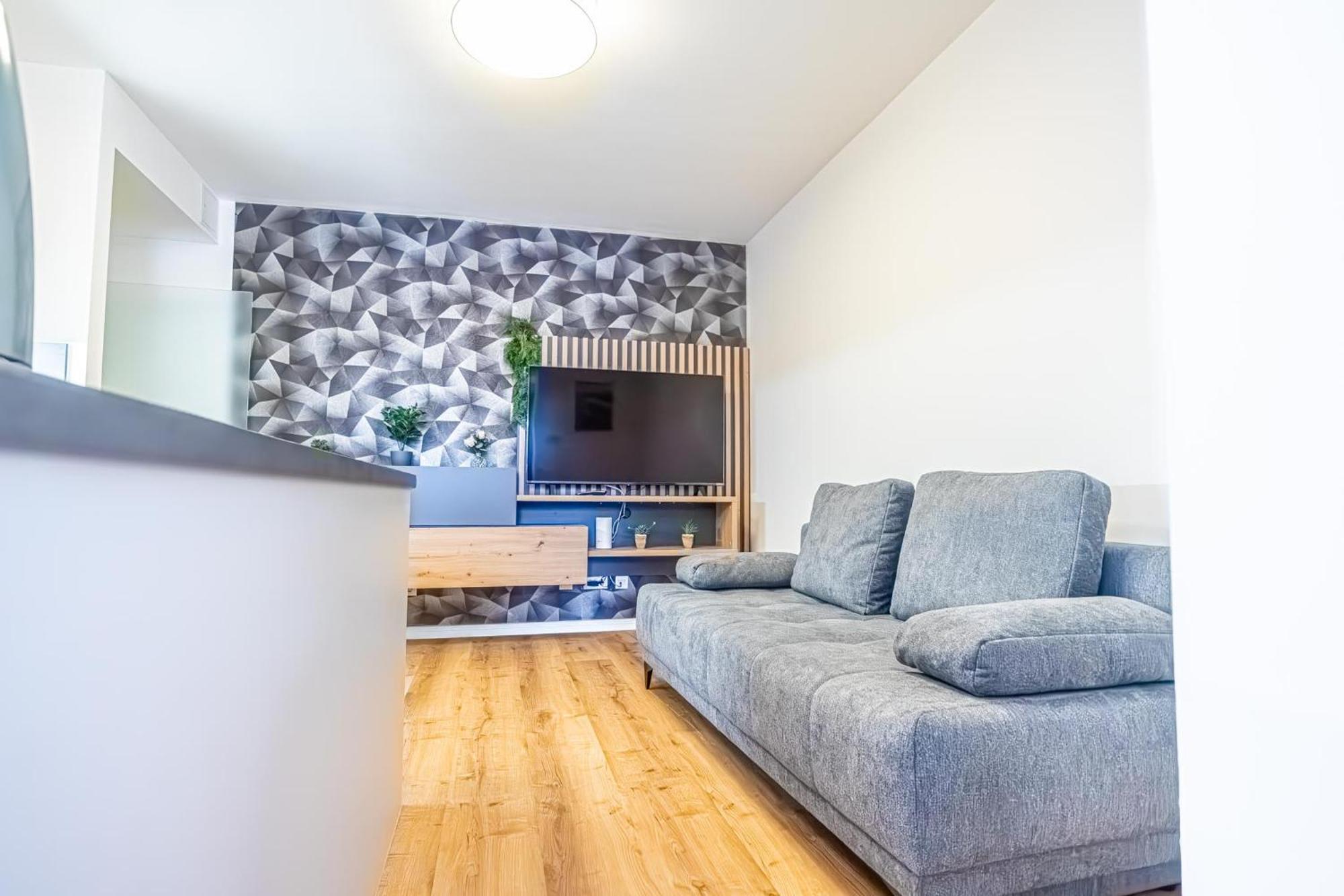 Charming 1Br And 1Lr Apt Modern Design Donaustadt Відень Екстер'єр фото
